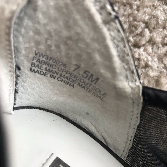 Vera Wang High Heels - Picture 8 of 8